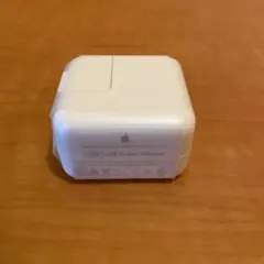 iPhone iPad 充電器　アダプター　10W Apple 純正 B062