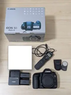 CANON EOS 5D Mark III ☆充電器付き☆ SS228 #800 2025年最新】キヤノン
