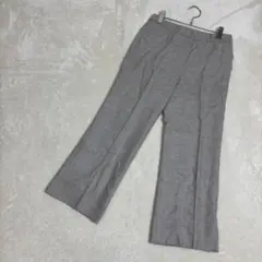 Liliane Burtyグレー ヘリンボーン スラックス Mサイズ　パンツ