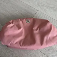 lululemon ピンク ポーチのサムネイル