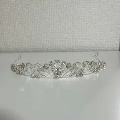 ティアラ　ブライダル　結婚式