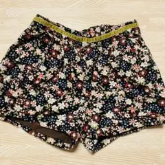 グローバルワーク　コーデュロイ　短パン　花柄　冬　暖かい