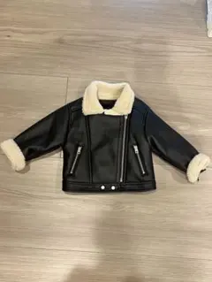 ZARA シェルパ襟付き黒ライダース