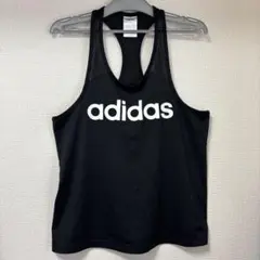 adidas スポーツウェア