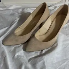 Spick & Span スエード調ポインテッドトゥ パンプスベージュハイヒールのサムネイル