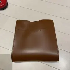 コンパクト ショルダーバッグ 茶色 斜めがけ 韓国 人気 ベーシック