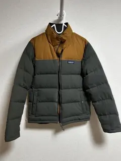 オリーブ ダウンジャケット