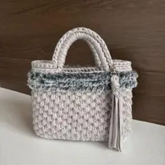 ズパゲッティ♡Tシャツヤーンロシアヤーンバッグ♡マルシェバッグ♡ファーヤーン♡