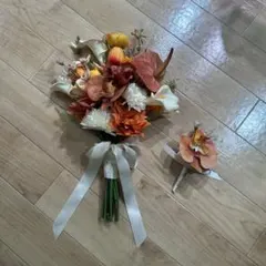 【ブートニア付】ウェディングブーケ オレンジ アンスリウム 胡蝶蘭 クラッチ