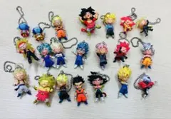 ドラゴンボール フィギュア ストラップ 大量セット - メルカリ