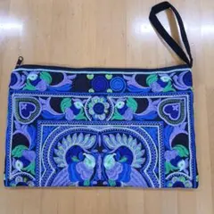 カラフル刺繍クラッチバッグ