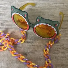 ユニバ　サングラス　恐竜