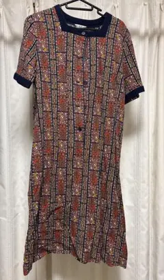 花柄 半袖 ひざ丈ワンピース　レトロ