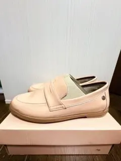 Item thumbnail for item 19eef6ec-22b8-4211-aca3-14c31c5e5b6c