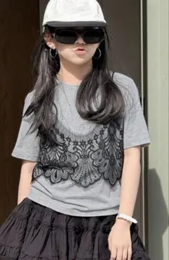 レースキャミソール レイヤード風 グレーTシャツ 8y 120のサムネイル