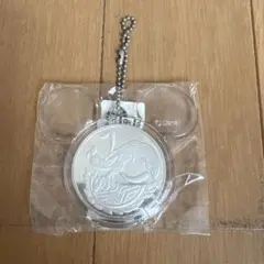 非売品　ディズニー　プルート　ミッキー型アクリルキーホルダー