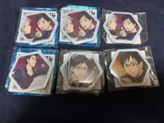 ユーリ!!! on ICE ユーリ 缶バッジセット勇利 ヴィクトル - メルカリ