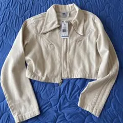 adidas クリーム色 クロップドジャケット S