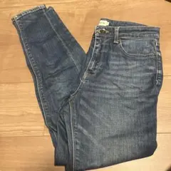 Item thumbnail for item b90b029c-5fab-4e19-929b-f3c318cf6352