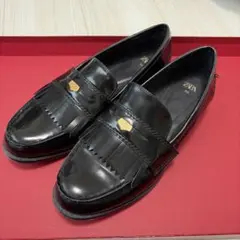 ZARA フリンジ ローファー ブラック 39のサムネイル