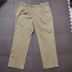 ベージュ プリーツ入り チノパン