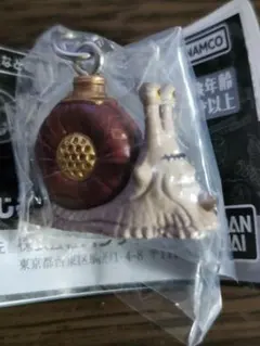 ONE PIECE めじるしアクセサリー　クロコダイルの電伝虫