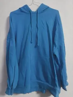 青 オーバーサイズ フード付きパーカー