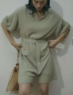 匿名配送✨AMERI OPEN COLLAR KNIT ALL IN ONEのサムネイル