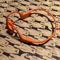 SHOKZ 骨伝導イヤホン オレンジ