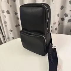 【新品未使用】カルバンクライン ワンショルダーバッグ ブラック　PVCレザー