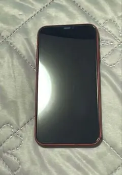 Apple iPhone 11 (赤) ケース4個付き