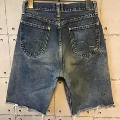 Item thumbnail for item 317e9a4d-ce44-48c5-be5c-a256bcb01d50