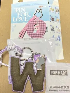 ラブブ　イニシャルキーリング W　PIN FOR LOVE