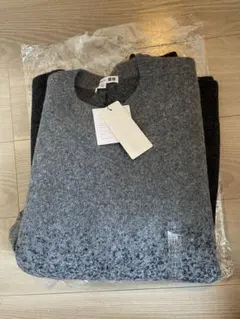 UNIQLO ユニクロ スフレヤーングラデーションクルーネックセーター グレー