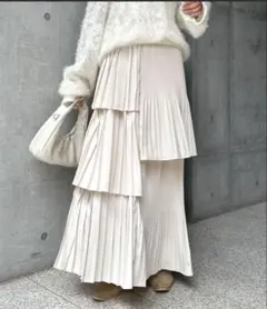 プリーツティアードスカート