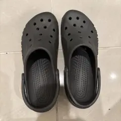 極美品 crocs 厚底 メガクラッシュ 黒 27cm M9W11 - メルカリ