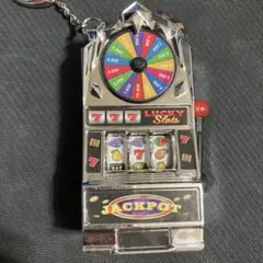 スロットマシン型キーホルダー 777
