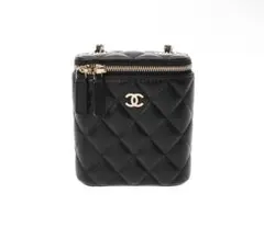 CHANEL シャネル　マトラッセヴァニティケース　ラムスキンのサムネイル