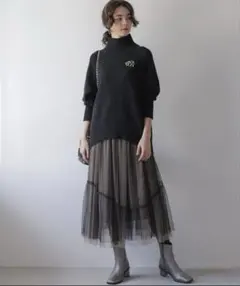 【新品】組曲　リバーシブルチュール スカート　ブラック　ベージュ