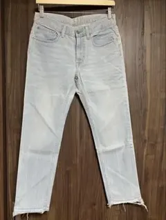 GU デニムアンクルパンツ　ライトブルーSサイズ