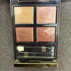 TOM FORD BEAUTY アイカラー 38【5-1525-8】 - メルカリ