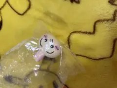 ちいかわ うさぎ ガチャガチャ リング