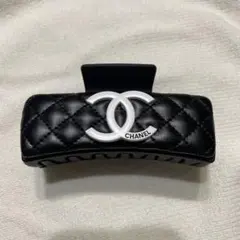 CHANEL キルティングヘアクリップ ブラック