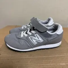 New Balance グレー スニーカー ベルクロ