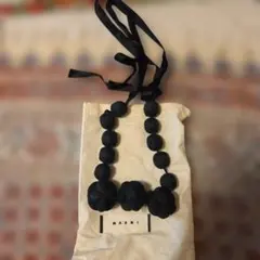 お買得最終値下❗タイム激安❗大特価❗MARNI ブラック ビーズネックレスのサムネイル