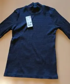期間限定価格。UNIQLO 　リブハイネックT　ネイビー　ボーダー