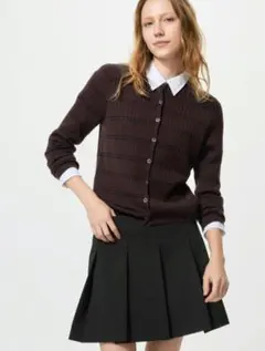 UNIQLO　ブラウン　ボーダー　メリノリブクルーネックショートカーディガン