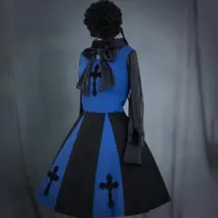 【美品】モワティエ バイカラー十字架アップリケジャンパースカート(黒×青)