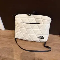THE NORTH FACE キルティング ショルダーバッグ ホワイト
