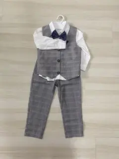 100センチ　グレー チェック フォーマルスーツ ネクタイ付き